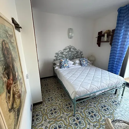 Covo Dell'Ammiraglio Holidays House